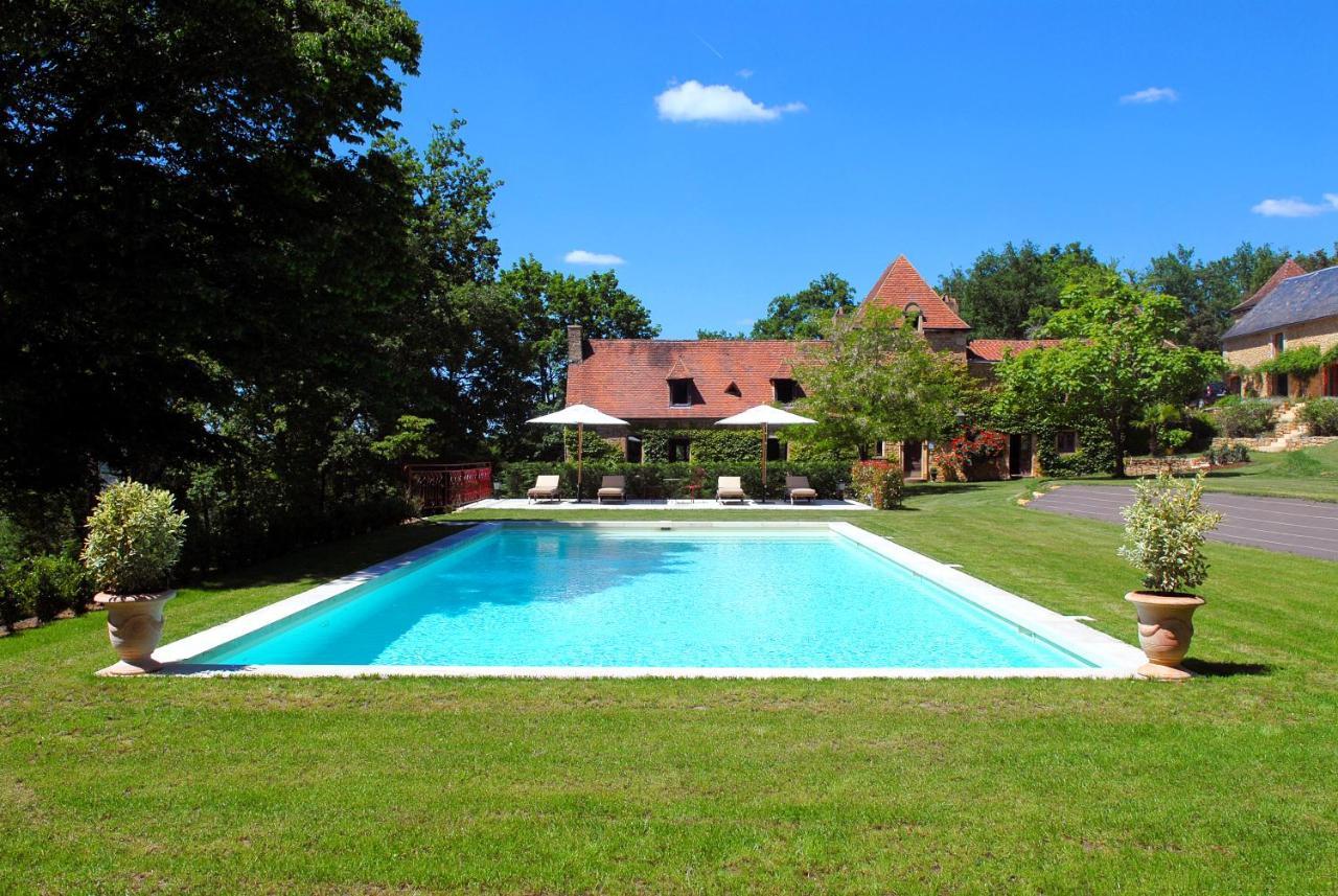 דום Le Manoir Du Rocher מראה חיצוני תמונה
